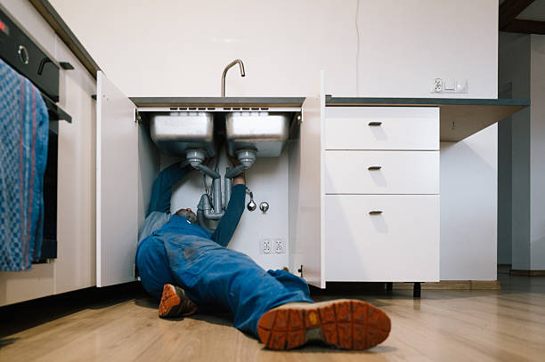 Professional Leak Detection technician working in Westhampton, NY